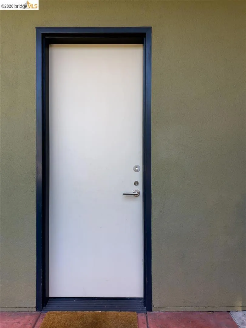 1406 San Pablo Ave #A Berkeley, CA 94702
