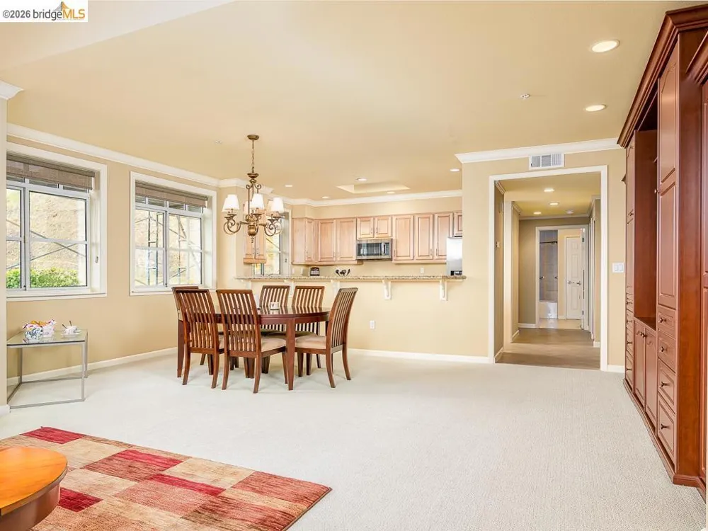 1400 Pinnacle Ct #401 Richmond, CA 94801