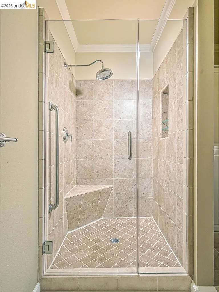 1400 Pinnacle Ct #401 Richmond, CA 94801