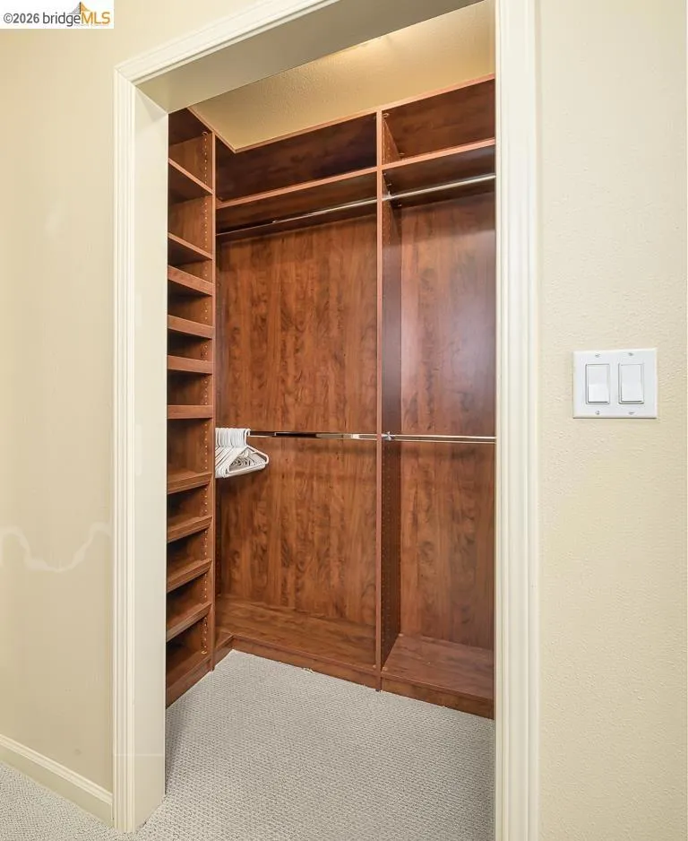 1400 Pinnacle Ct #401 Richmond, CA 94801