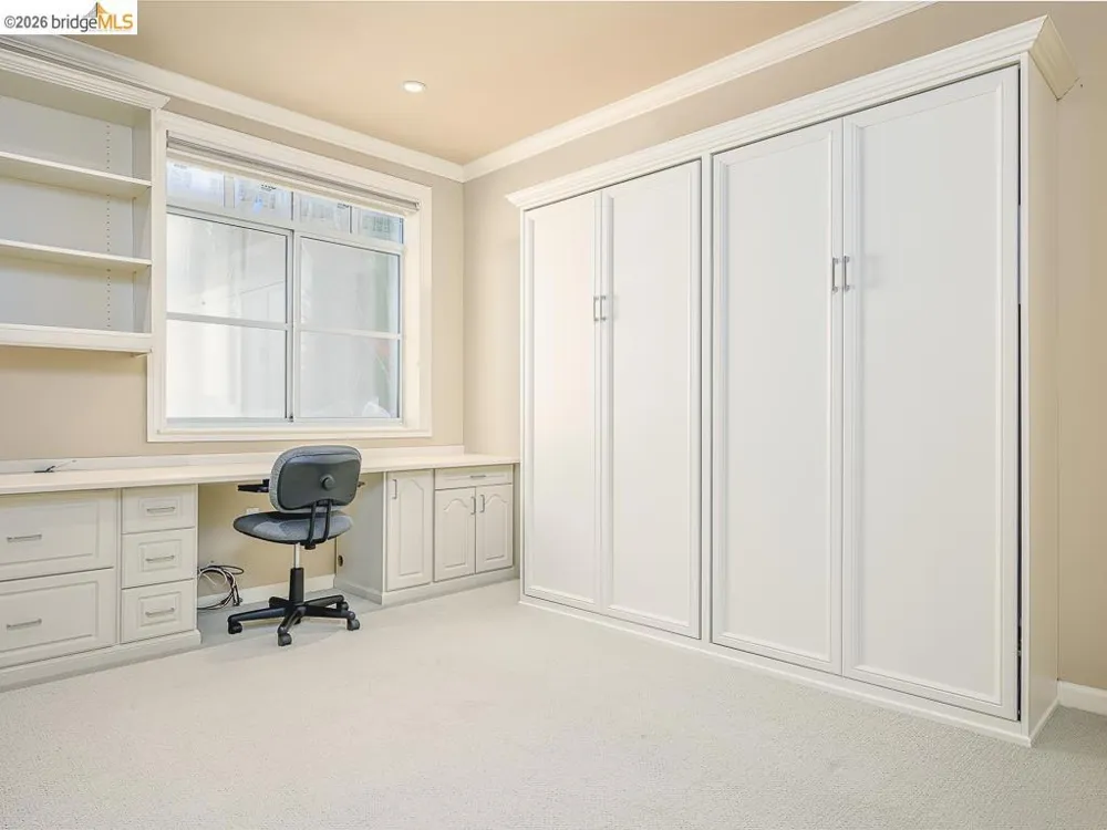 1400 Pinnacle Ct #401 Richmond, CA 94801