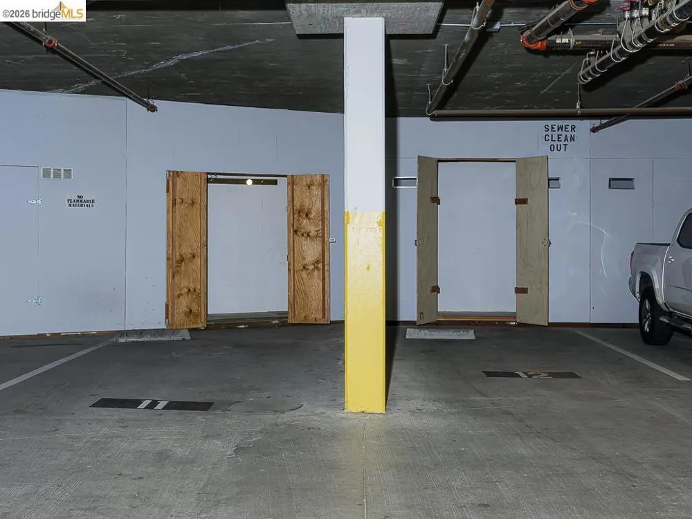 1400 Pinnacle Ct #401 Richmond, CA 94801