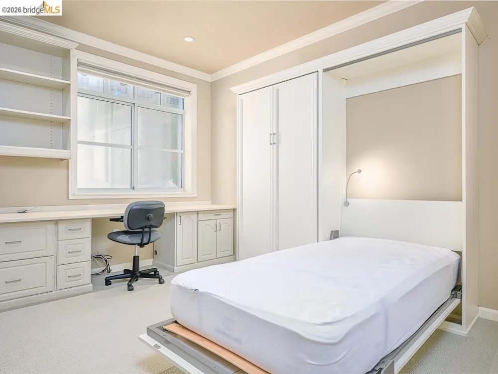 1400 Pinnacle Ct #401 Richmond, CA 94801