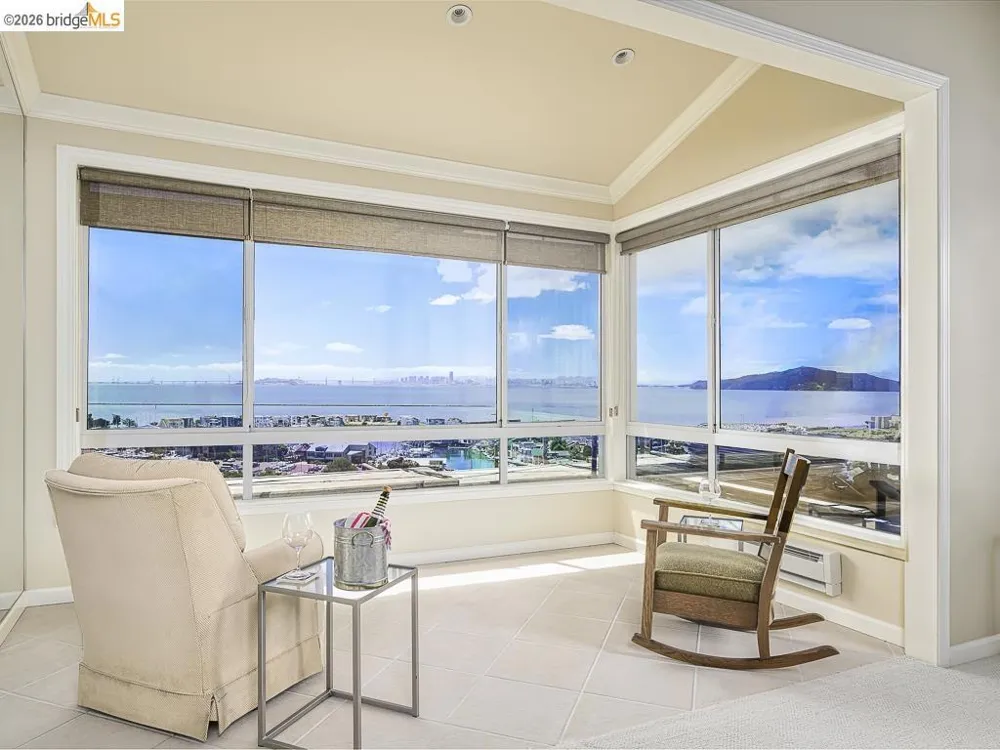 1400 Pinnacle Ct #401 Richmond, CA 94801
