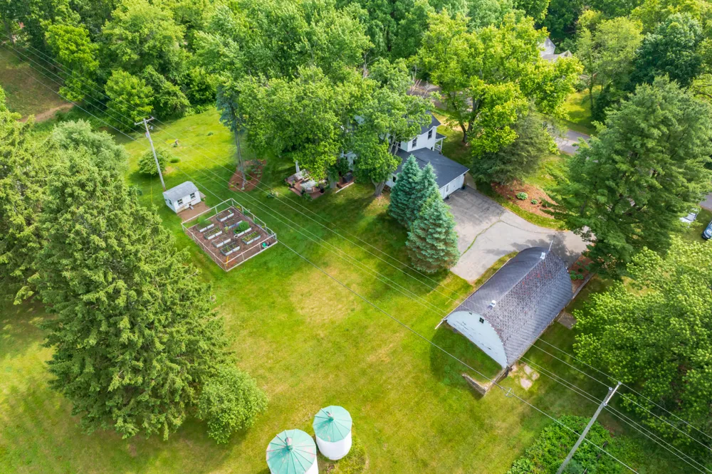 8650 S 2nd Street Mattawan, MI 49071
