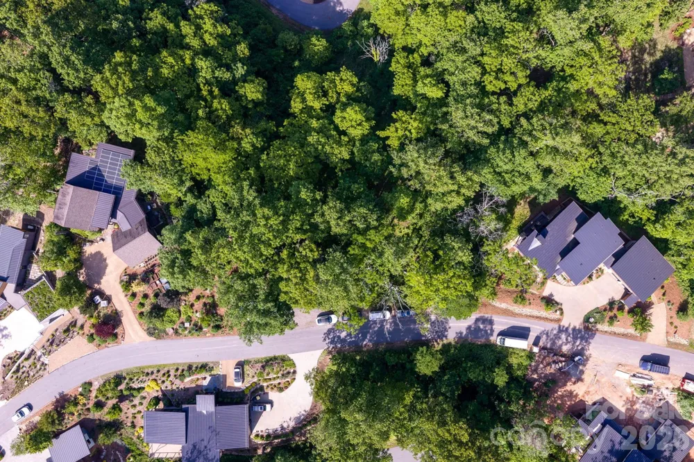 17 Tulip Poplar Trail #30 Asheville, NC 28804