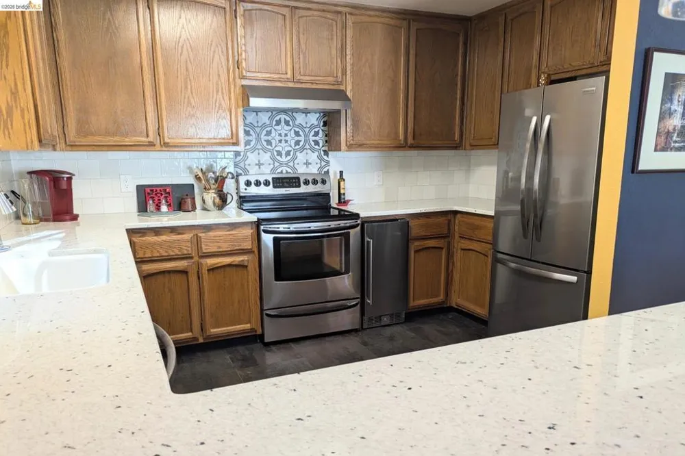 20812 Point View Dr. Groveland, CA 95321