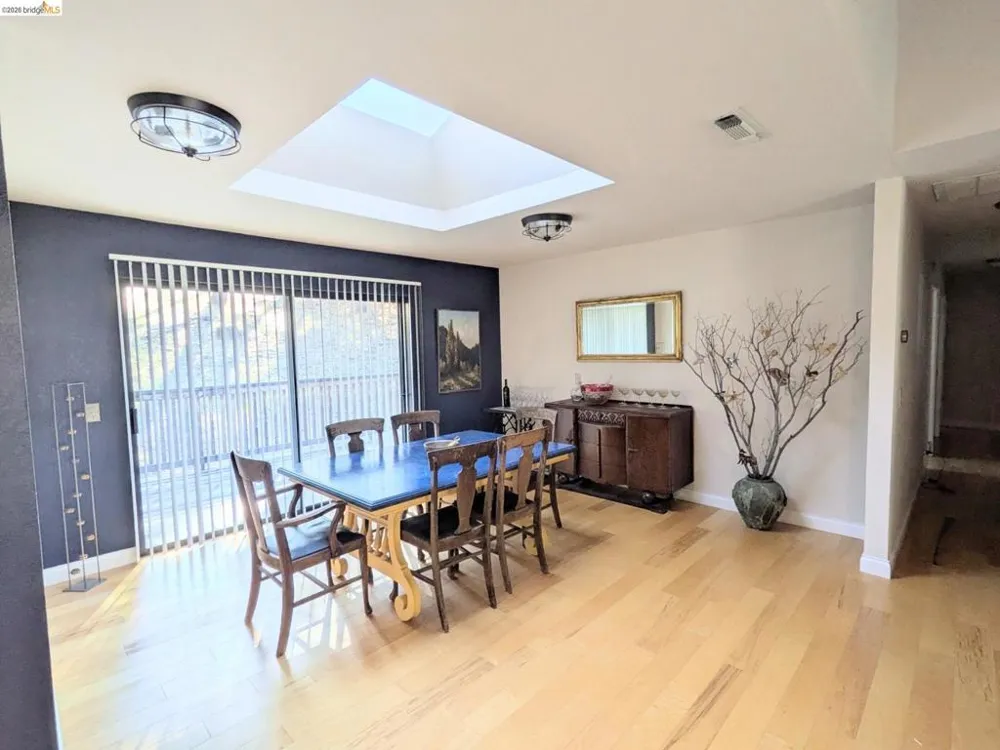 20812 Point View Dr. Groveland, CA 95321