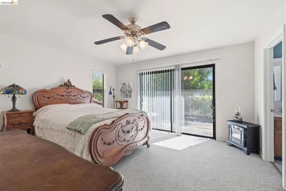 20812 Point View Dr. Groveland, CA 95321