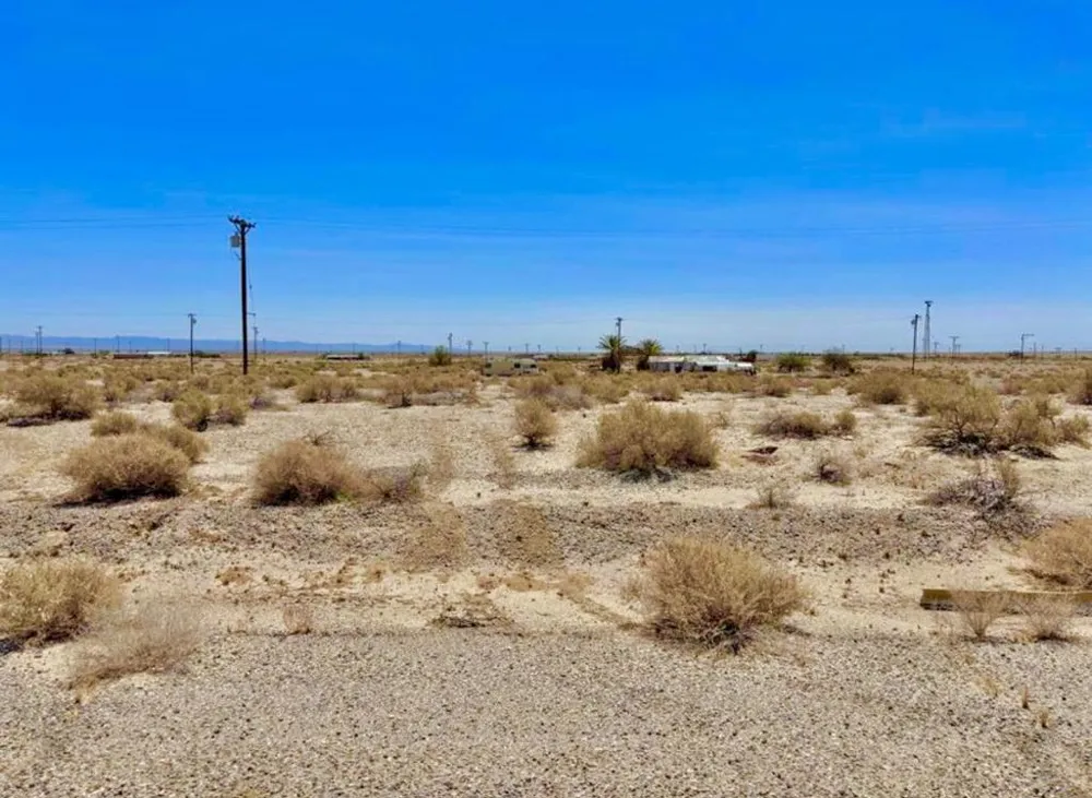 2164 Columbia Avenue Thermal, CA 92274