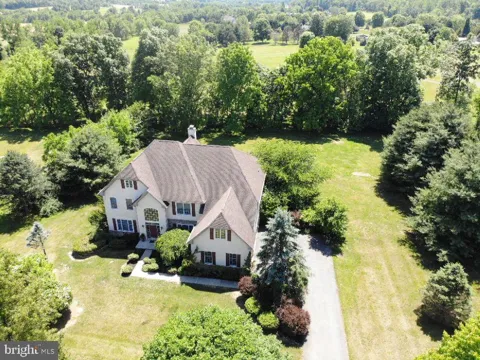 30 MELCHOR DRIVE