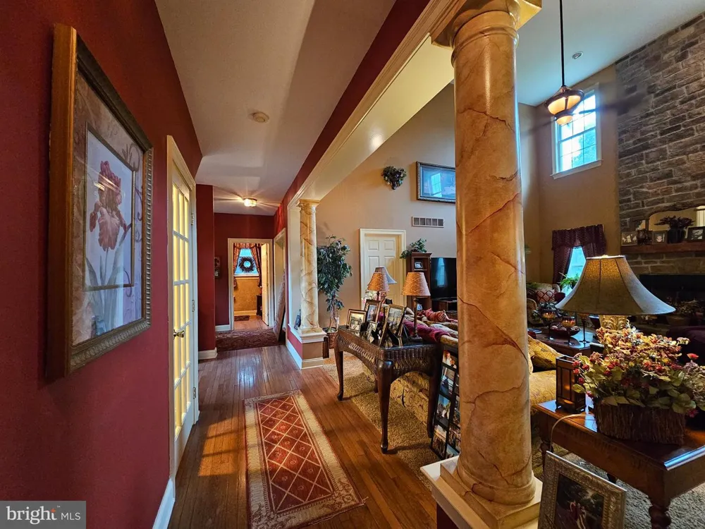 30 MELCHOR DRIVE Easton, PA 18042
