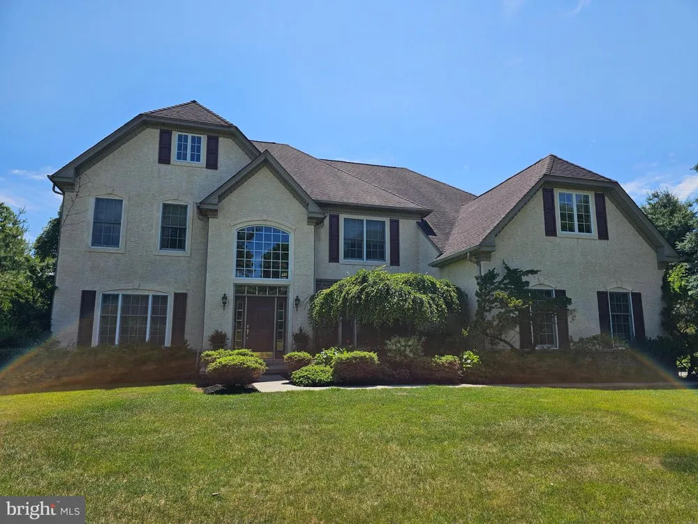 30 MELCHOR DRIVE Easton, PA 18042