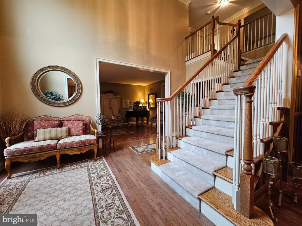 30 MELCHOR DRIVE Easton, PA 18042