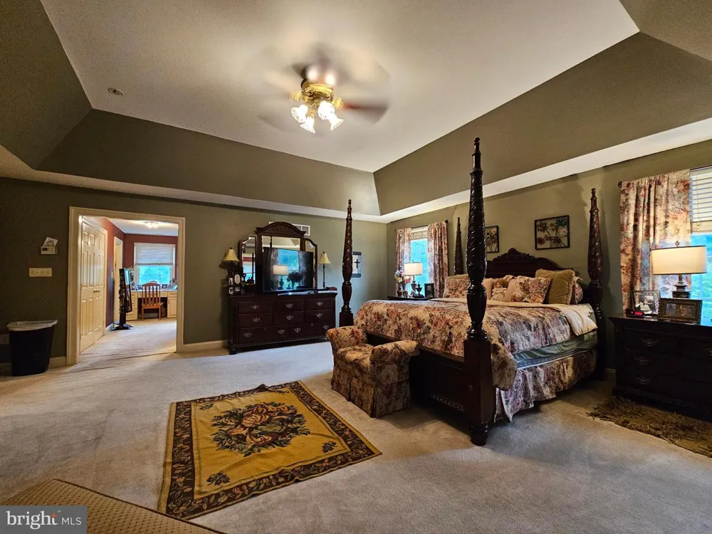 30 MELCHOR DRIVE Easton, PA 18042