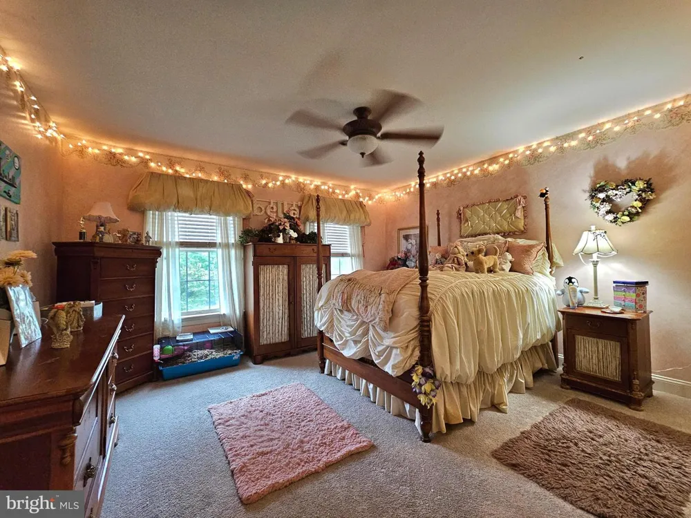 30 MELCHOR DRIVE Easton, PA 18042