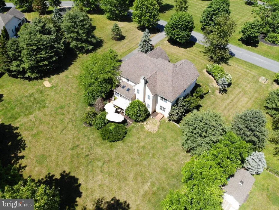 30 MELCHOR DRIVE Easton, PA 18042