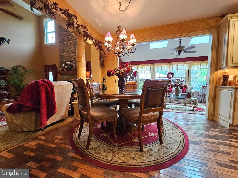 30 MELCHOR DRIVE Easton, PA 18042
