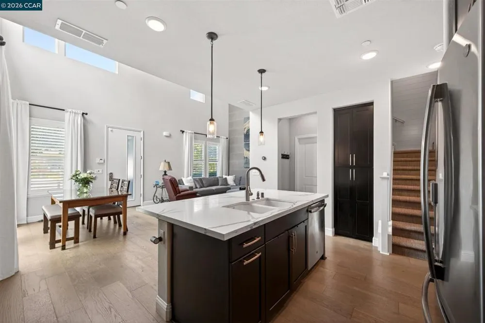 3963 Summit Rd Dublin, CA 94568