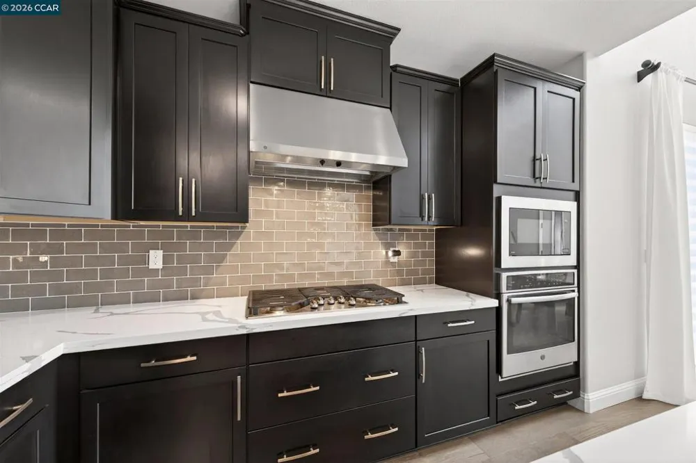 3963 Summit Rd Dublin, CA 94568