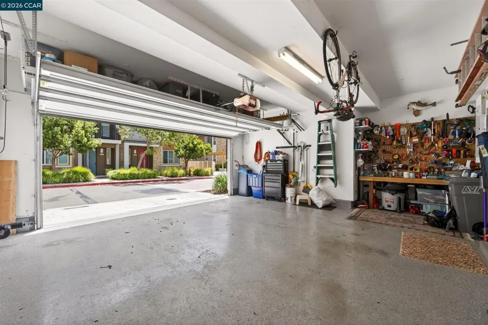 3963 Summit Rd Dublin, CA 94568