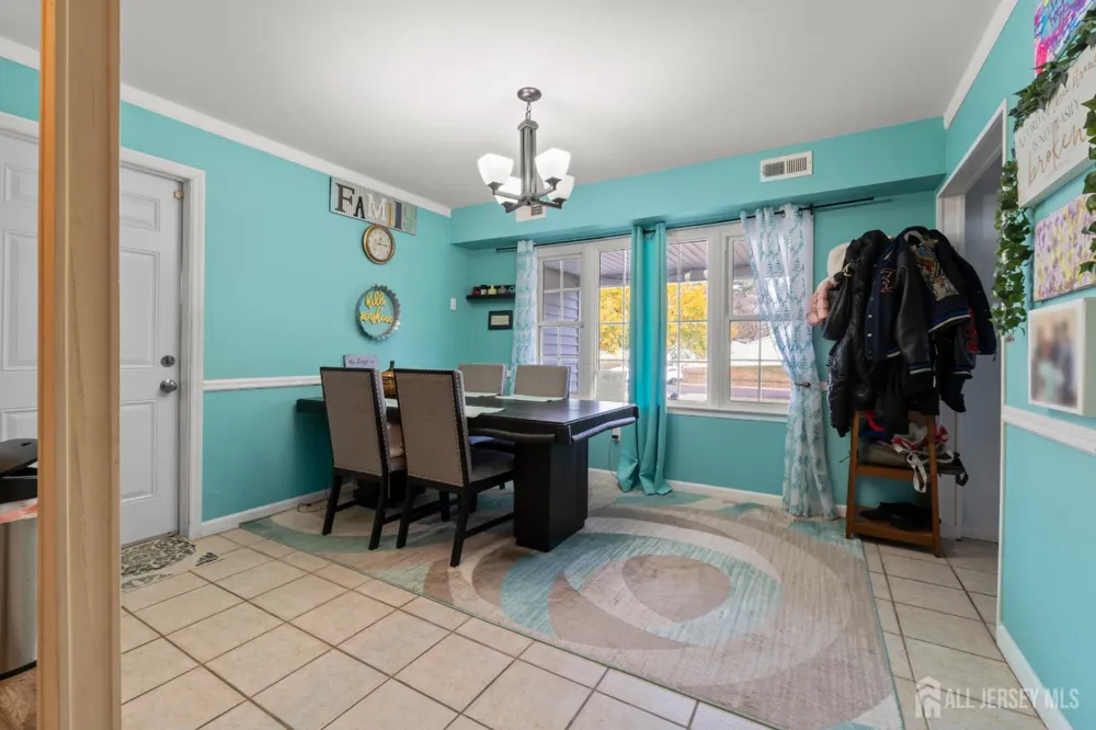 10 Bently Lane Willingboro, NJ 08046