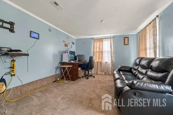 10 Bently Lane Willingboro, NJ 08046