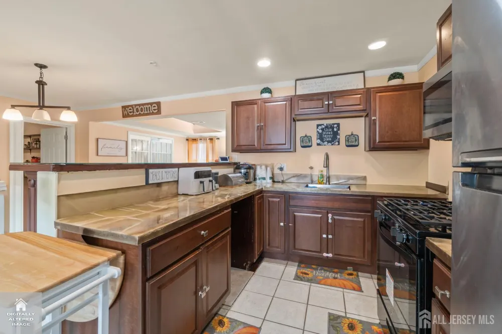 10 Bently Lane Willingboro, NJ 08046