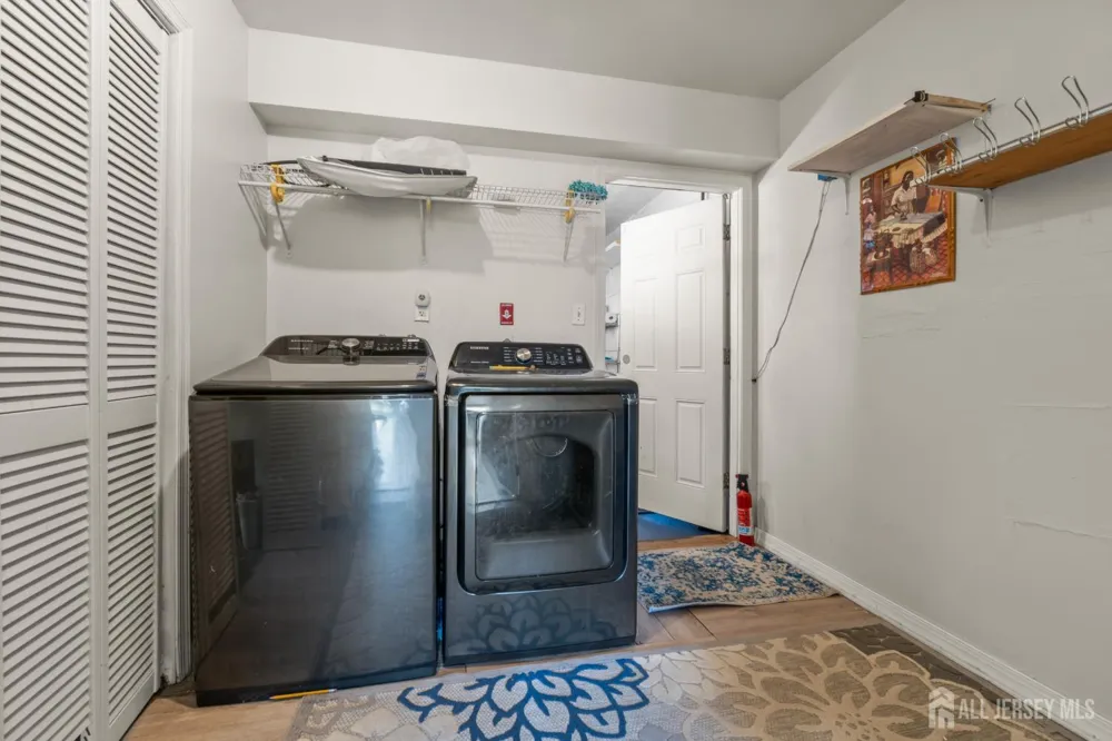 10 Bently Lane Willingboro, NJ 08046