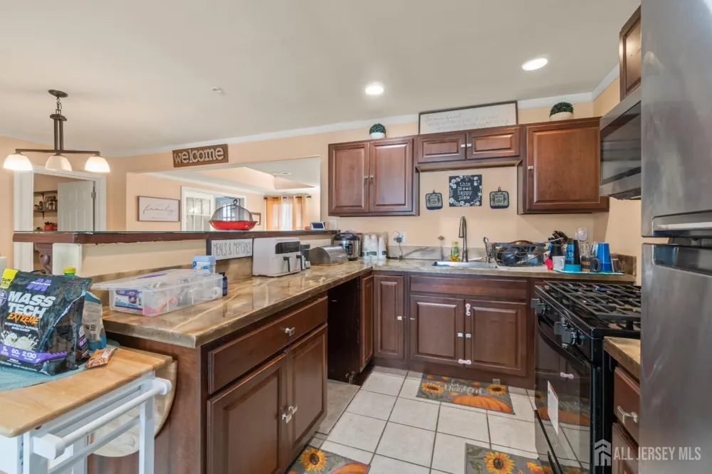 10 Bently Lane Willingboro, NJ 08046