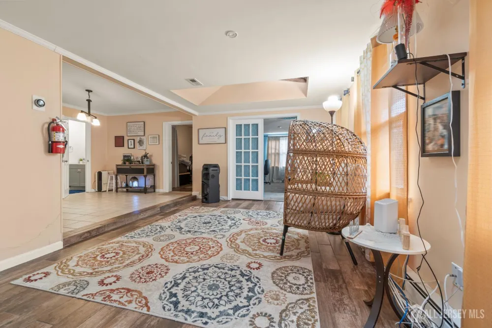 10 Bently Lane Willingboro, NJ 08046