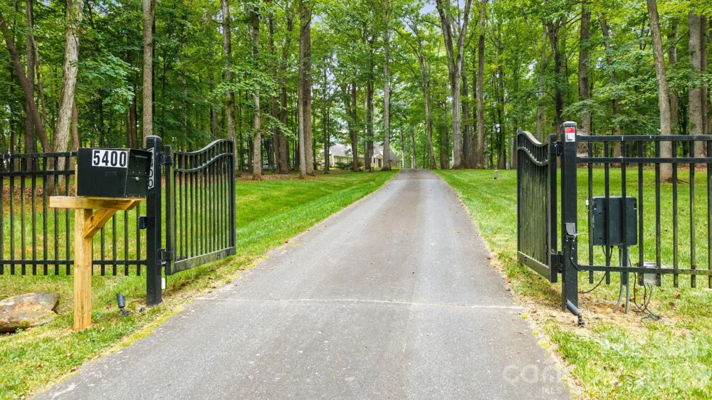 5400 Dartmoor Street #246 Winston Salem, NC 27106