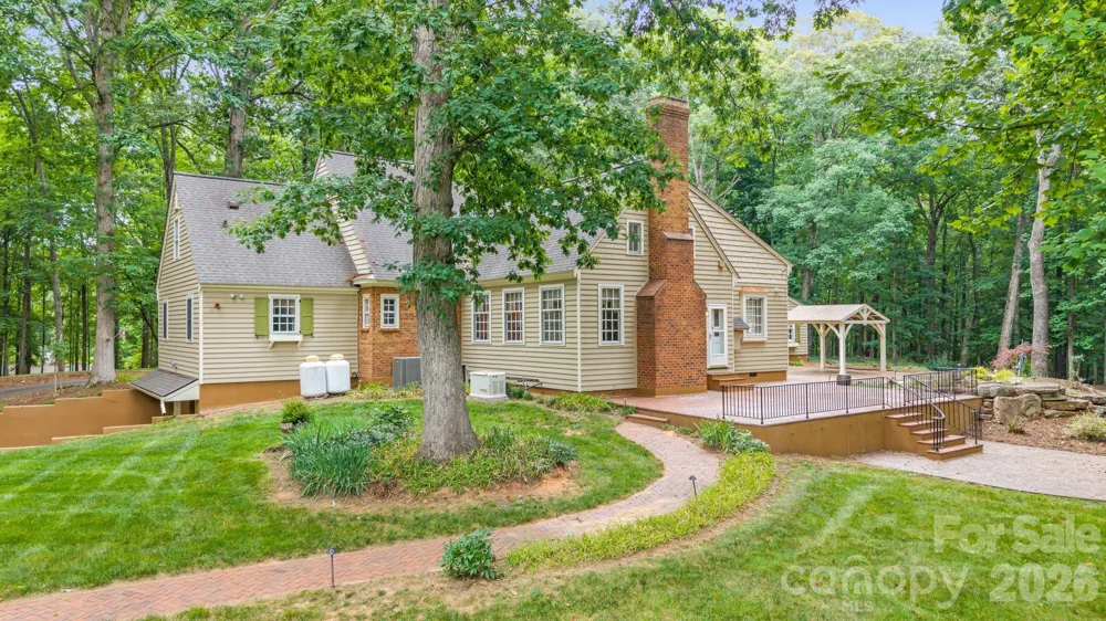 5400 Dartmoor Street #246 Winston Salem, NC 27106