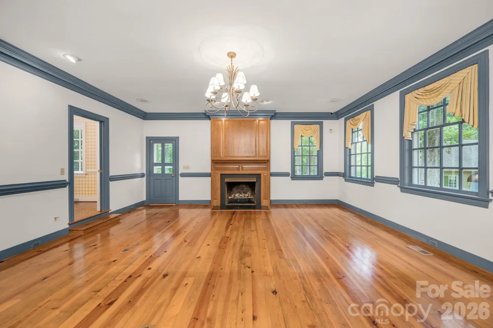 5400 Dartmoor Street #246 Winston Salem, NC 27106