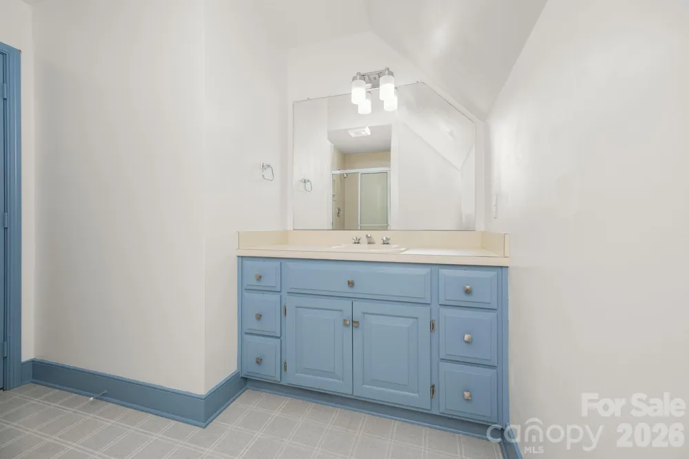 5400 Dartmoor Street #246 Winston Salem, NC 27106
