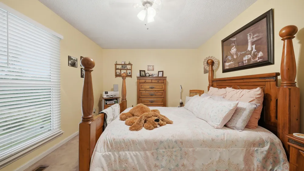 7048 Pinebrook Drive Harrison, TN 37341