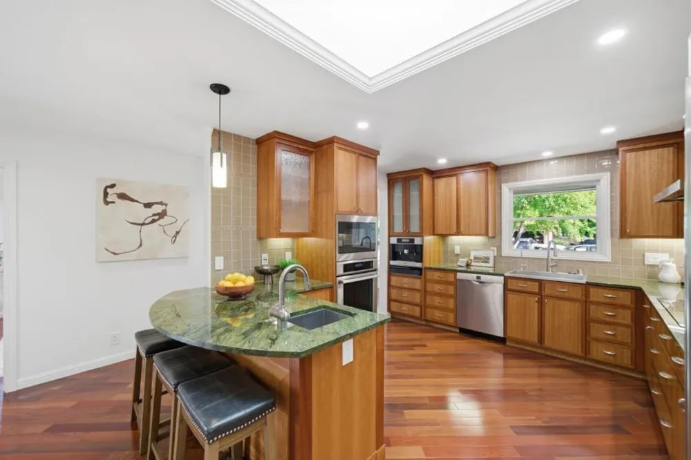 4036 Lemoyne Way Campbell, CA 95008