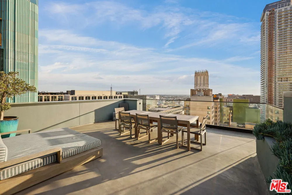 849 S Broadway #202 Los Angeles, CA 90014