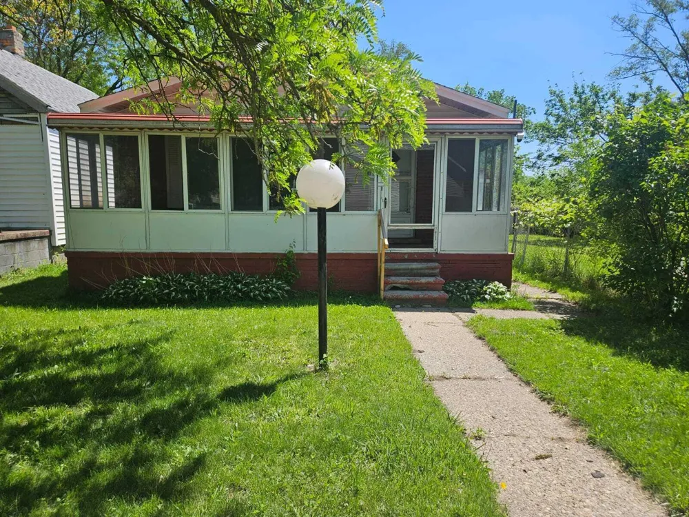 3948 Minnesota Street Hamtramck, MI 48212
