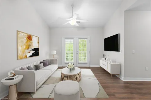 923 Windcastle Lane #305