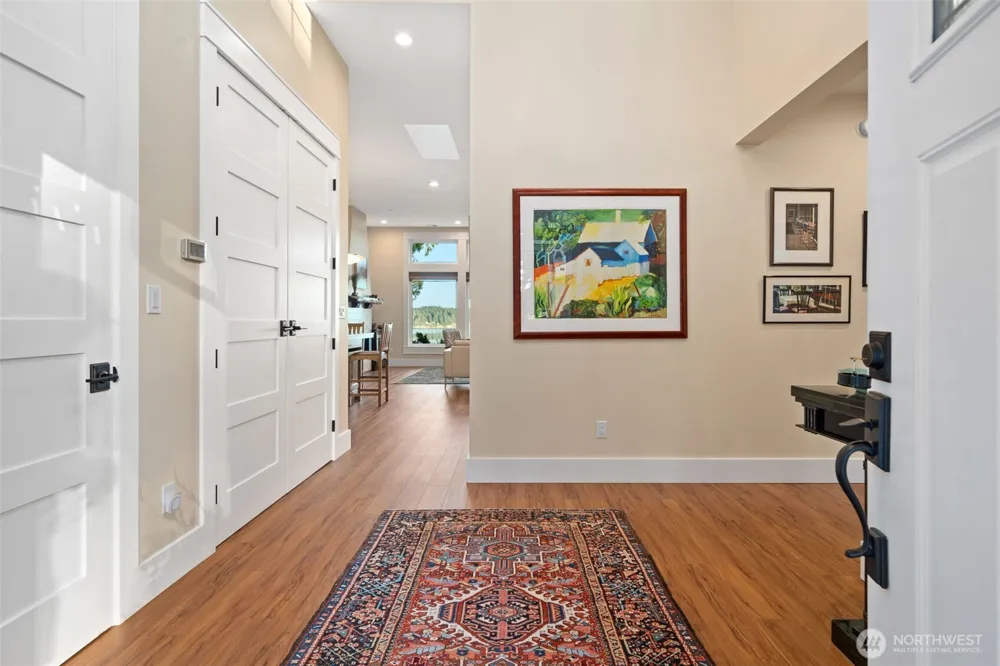 211 E Vineyard Crest Road Grapeview, WA 98546
