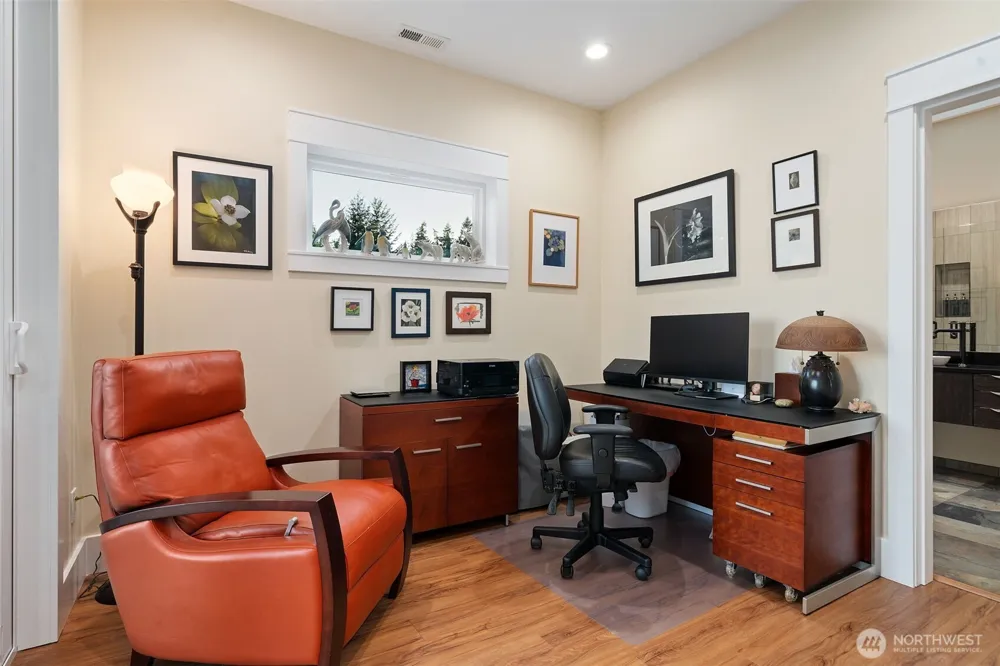 211 E Vineyard Crest Road Grapeview, WA 98546