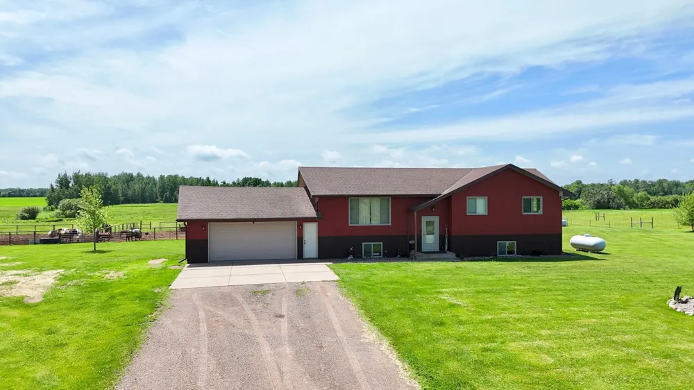 34713 73rd Street Pierz, MN 56364