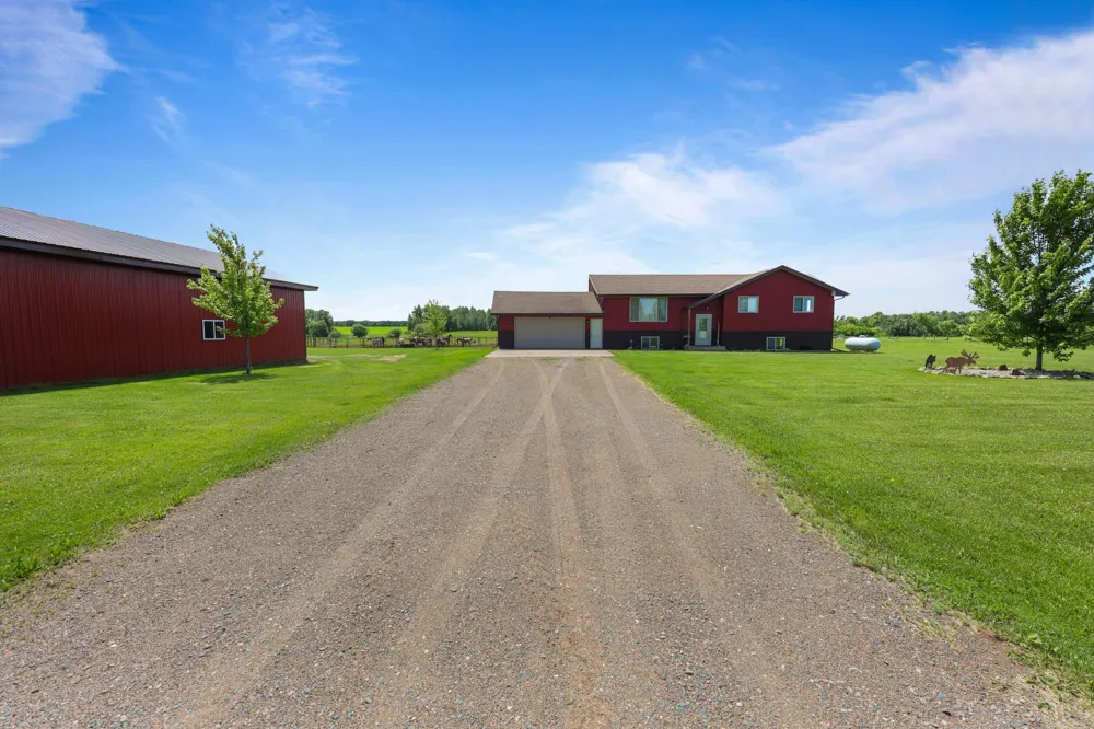 34713 73rd Street Pierz, MN 56364