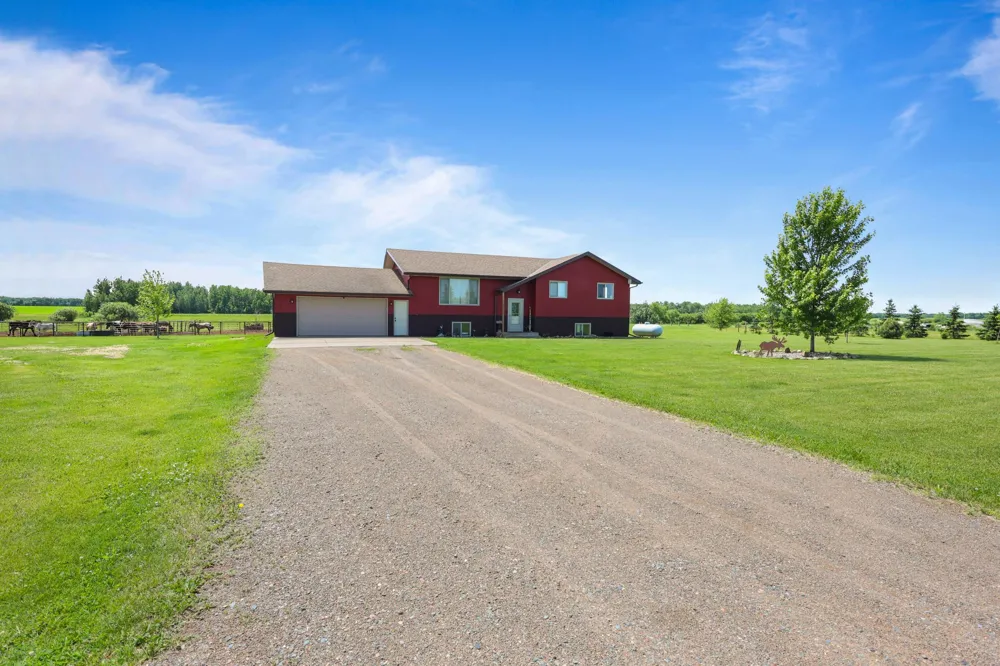 34713 73rd Street Pierz, MN 56364