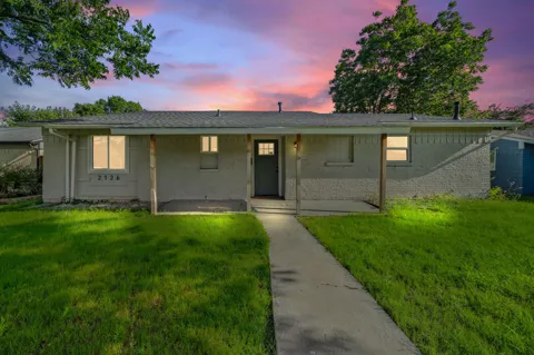 2126 Travis Drive