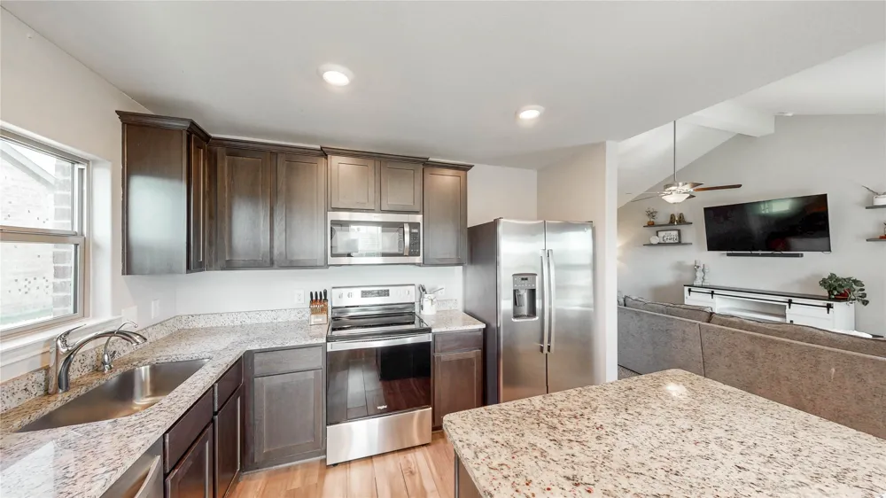 148 Cattlemans Creek Road W Newark, TX 76071