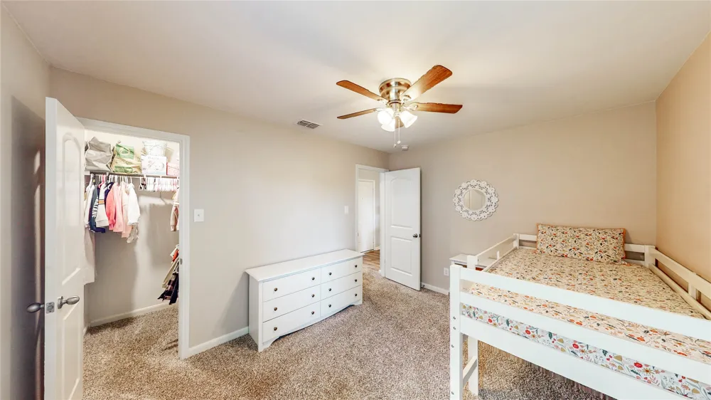 148 Cattlemans Creek Road W Newark, TX 76071