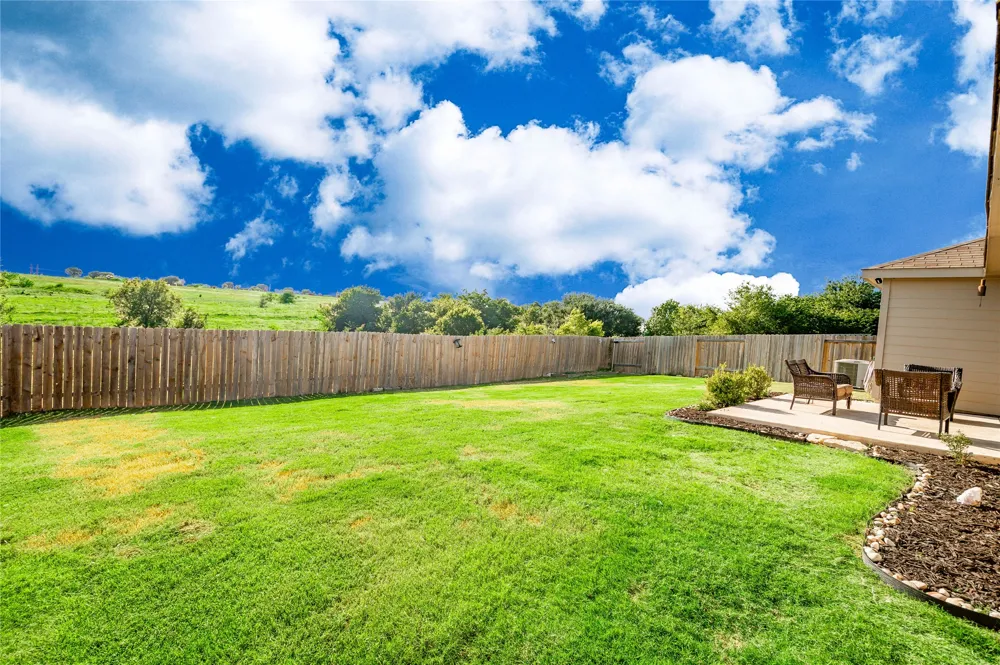 148 Cattlemans Creek Road W Newark, TX 76071
