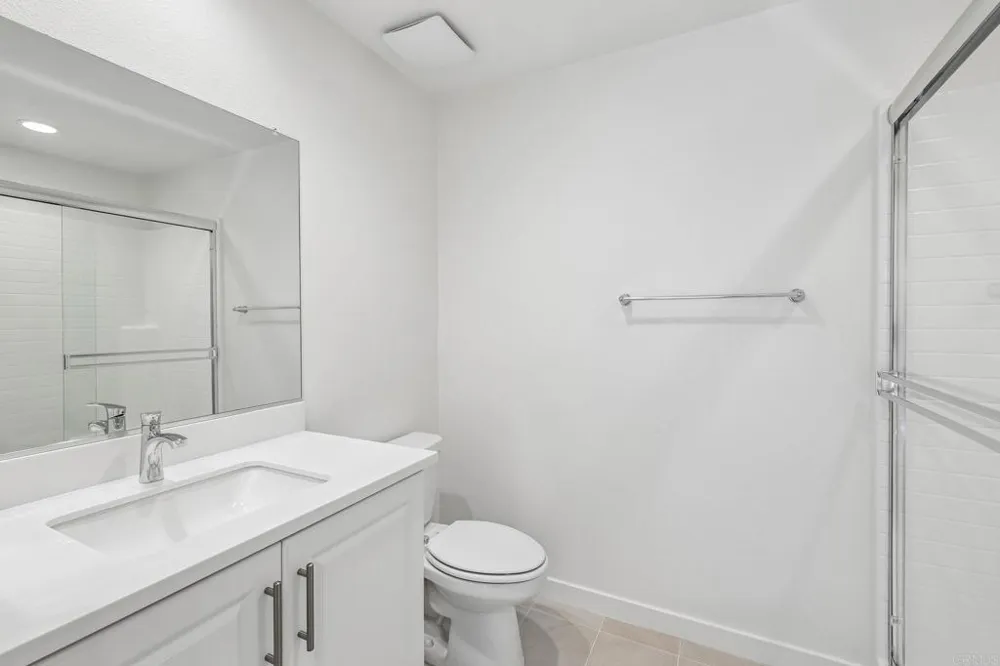 327 Ocotillo Escondido, CA 92025